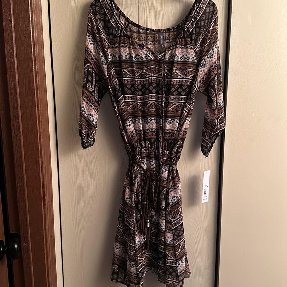 Brown/tan dress.